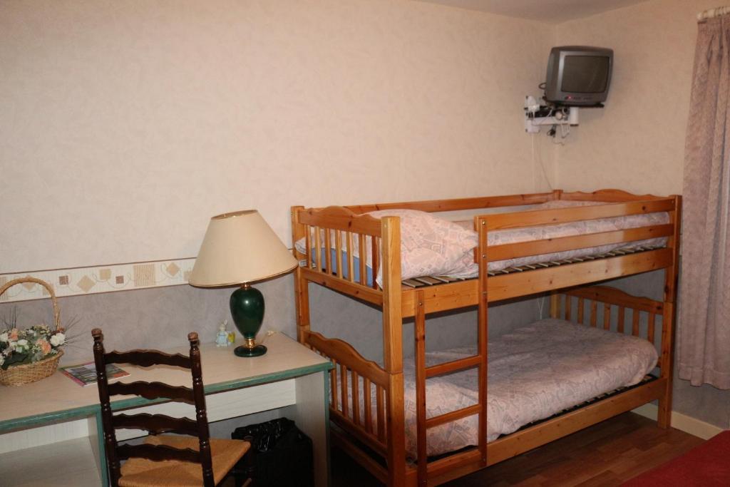 Hotel Restaurant De La Poste A Жерарме Номер фото